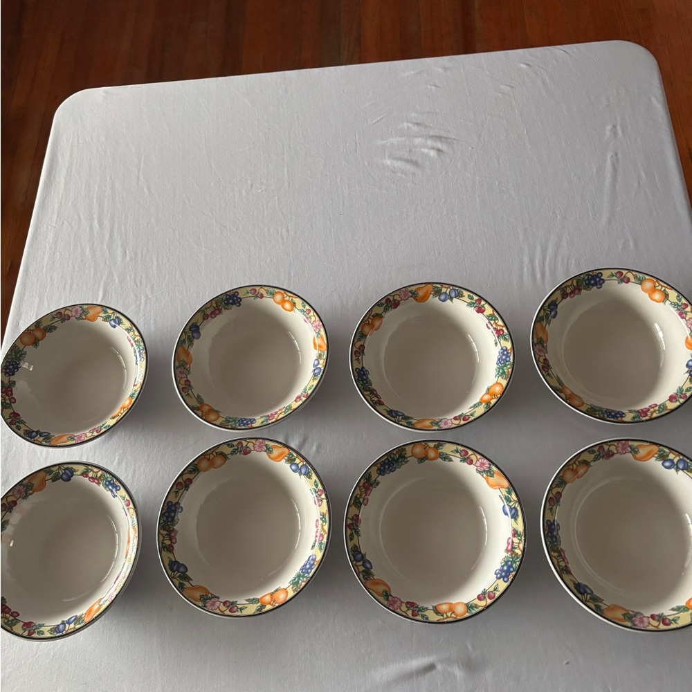 Oneida Select Collection Stoneware Orchard Rimmed Soup Bowls - Set of 8
